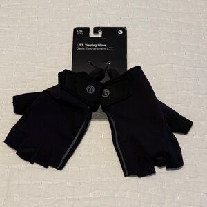 Men’s work out gloves lululemon L/Xl